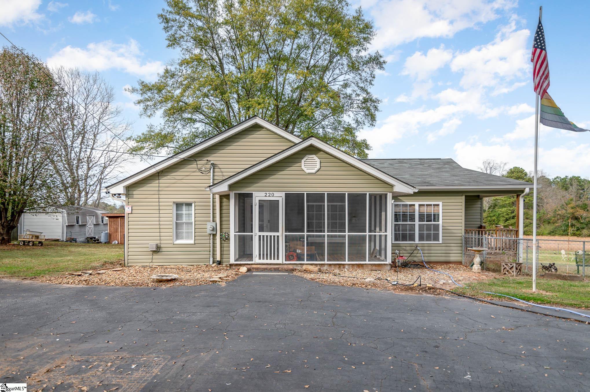 220 Rector Road Lyman, SC 29365 - Photo 1 of 36