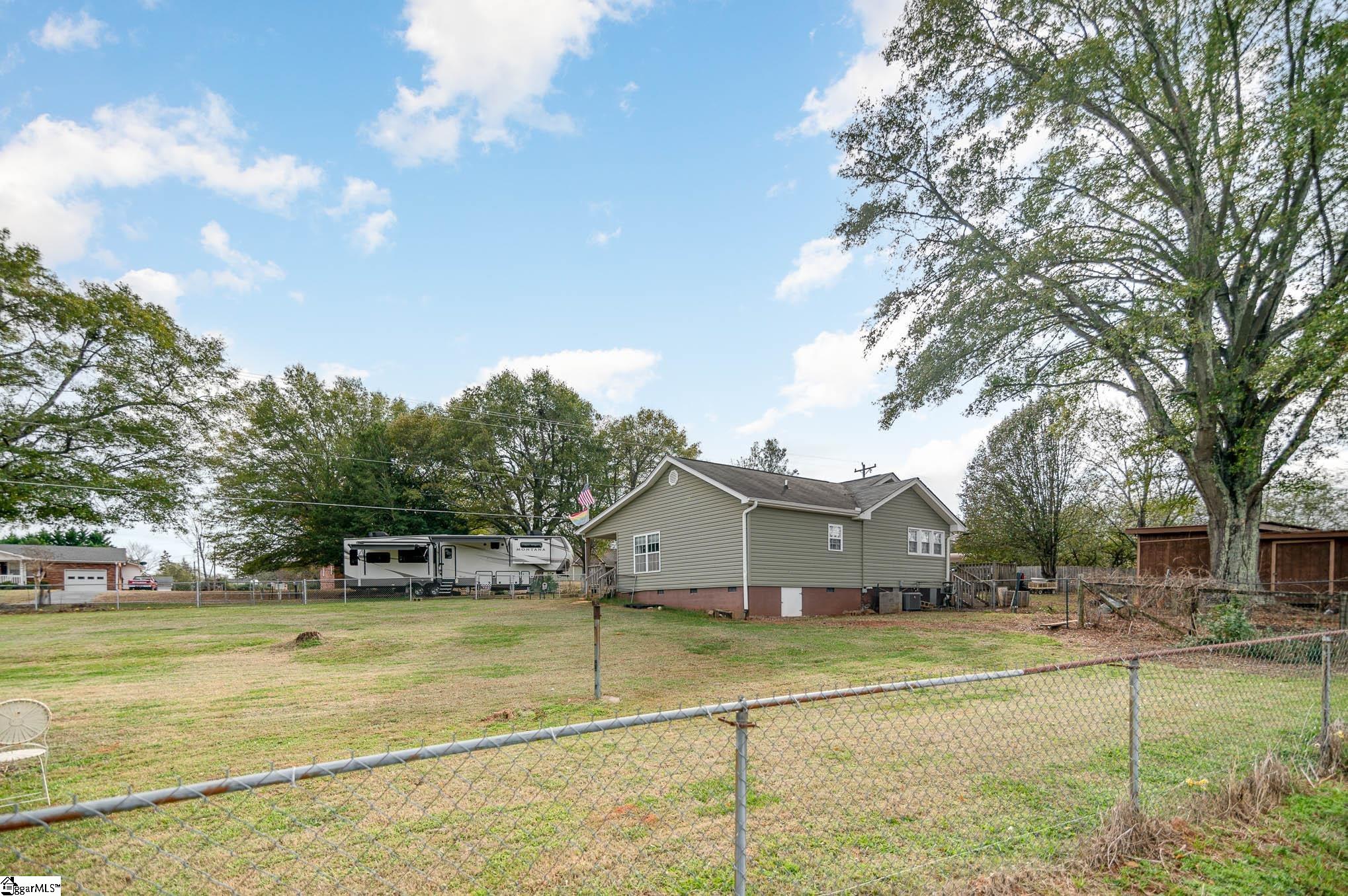 220 Rector Road Lyman, SC 29365 - Photo 34 of 36