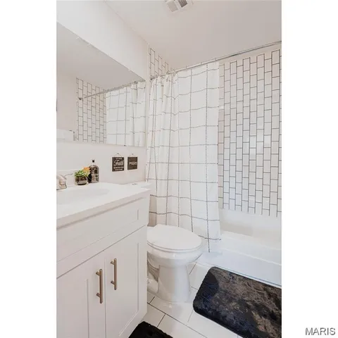 $925 | 3320 Greenwood Boulevard, Maplewood, MO 63143