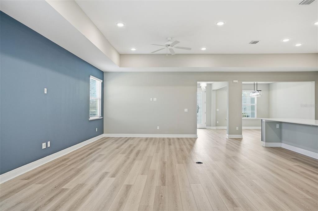 9667 Pantera Loop Weeki Wachee, FL 34613 - Photo 11 of 78