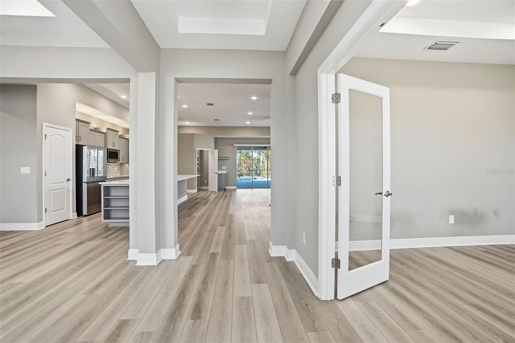 9667 Pantera Loop Weeki Wachee, FL 34613 - Photo 7 of 78