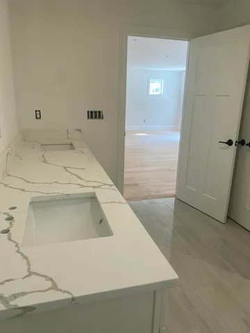 $1,174,000 | 1 Cassidy Way, Cape Neddick, ME 03902