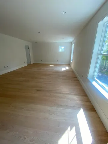 $1,174,000 | 1 Cassidy Way, Cape Neddick, ME 03902