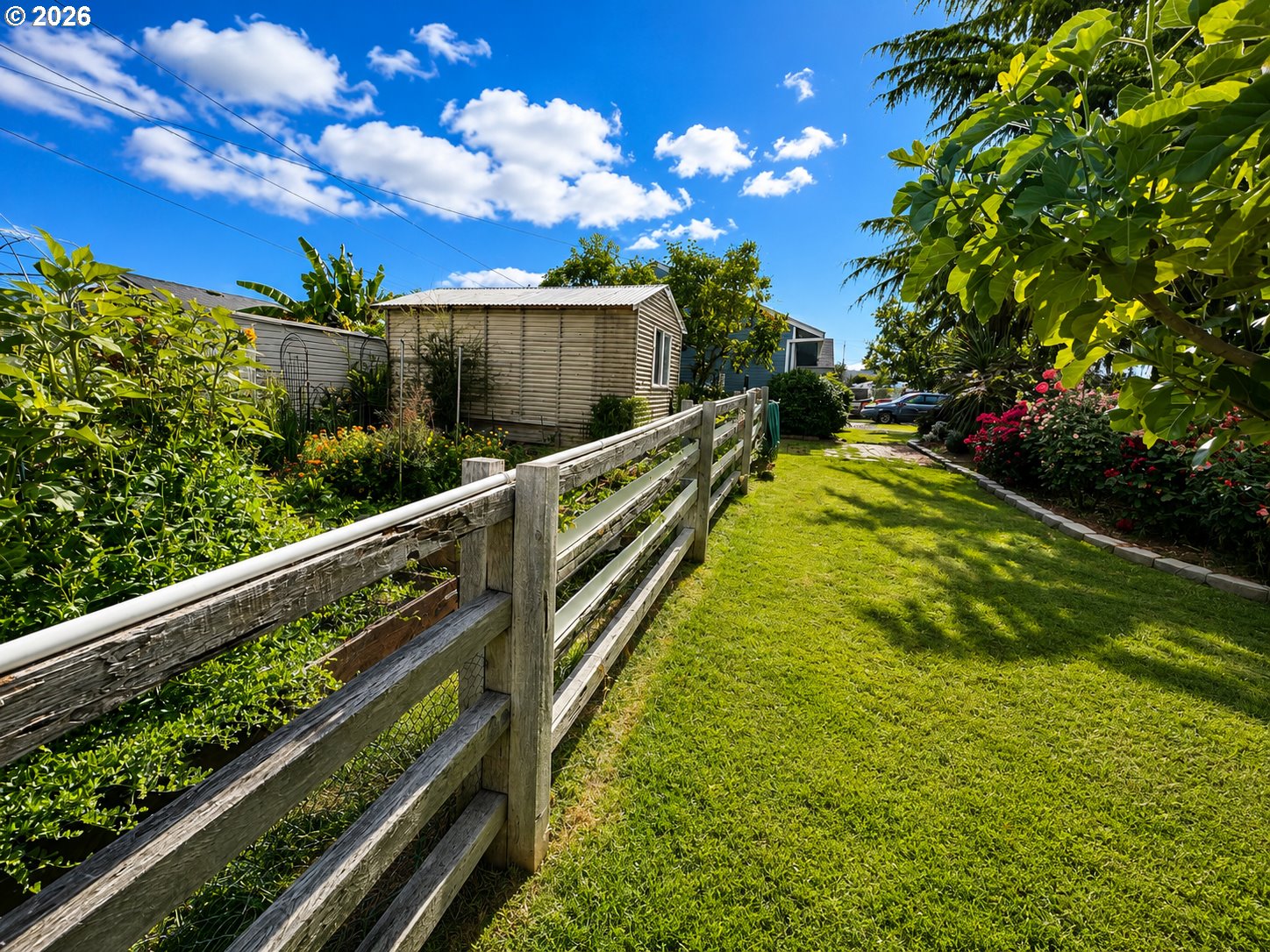 10 Southwest Peach Lane Winston, OR 97496 - Photo 18 of 22 a view of balcony with a garden