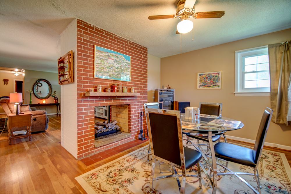 823 Rice Road Spartanburg, SC 29303 - Photo 8 of 30 Gallery Image 8