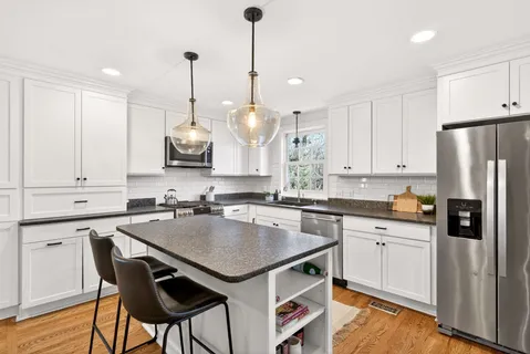 $1,325,000 | 1116 Brookmeade Drive, Nashville, TN 37204