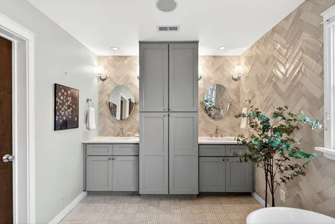 $1,325,000 | 1116 Brookmeade Drive, Nashville, TN 37204