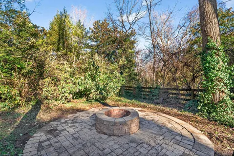$1,325,000 | 1116 Brookmeade Drive, Nashville, TN 37204