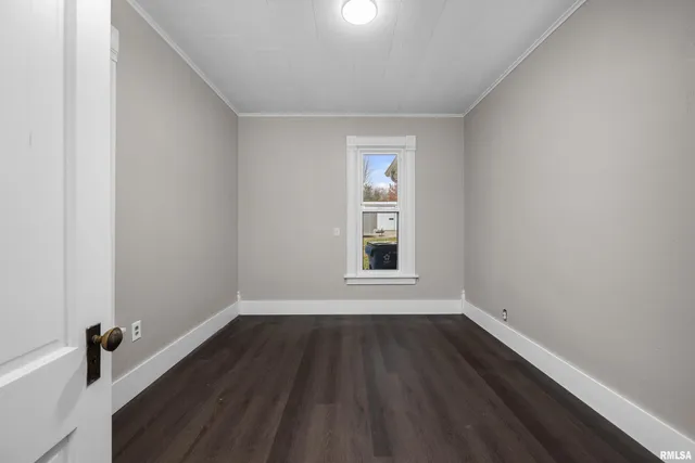 $109,000 | 405 North Bluff Street, Albany, IL 61230