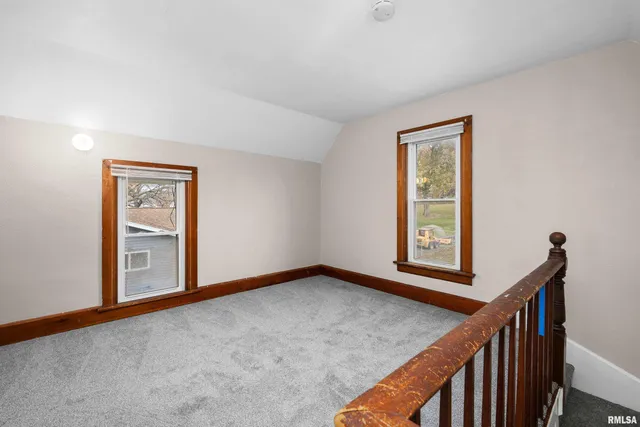 $109,000 | 405 North Bluff Street, Albany, IL 61230