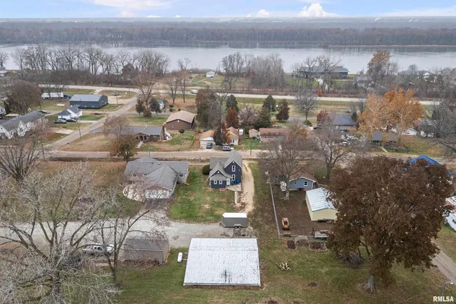 $109,000 | 405 North Bluff Street, Albany, IL 61230