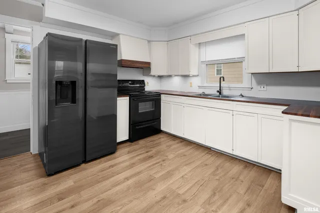 $109,000 | 405 North Bluff Street, Albany, IL 61230