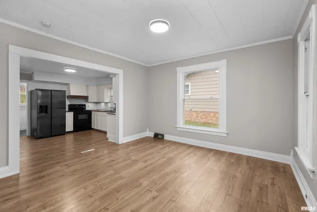 $109,000 | 405 North Bluff Street, Albany, IL 61230