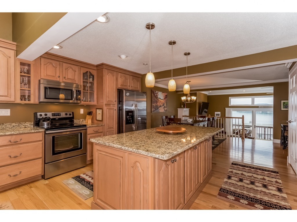 170 Belknap Point Road, Unit 28 Gilford, NH 03249 - Photo 14 of 36