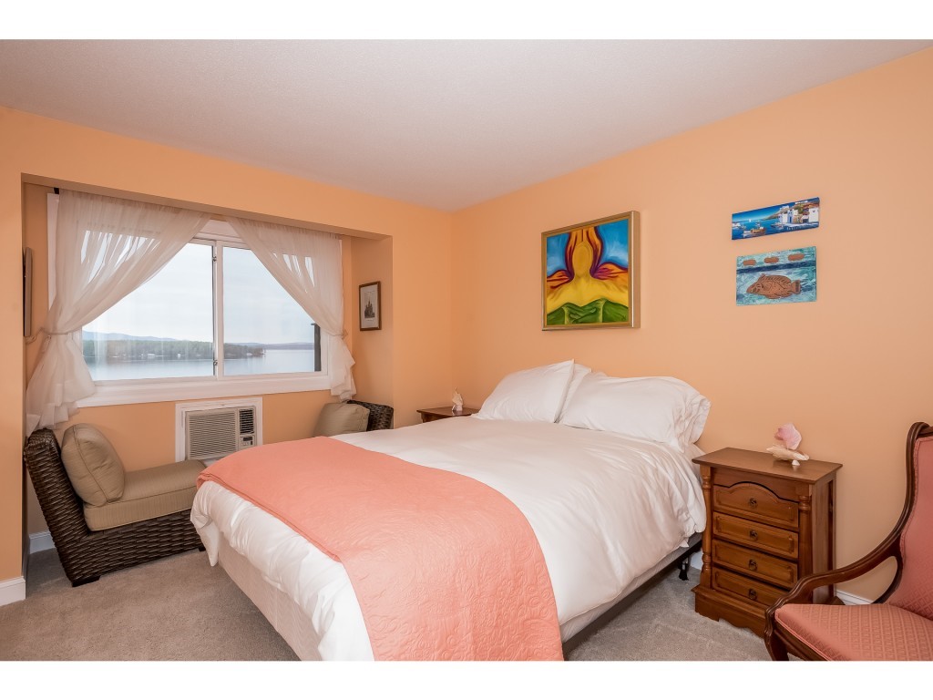 170 Belknap Point Road, Unit 28 Gilford, NH 03249 - Photo 24 of 36