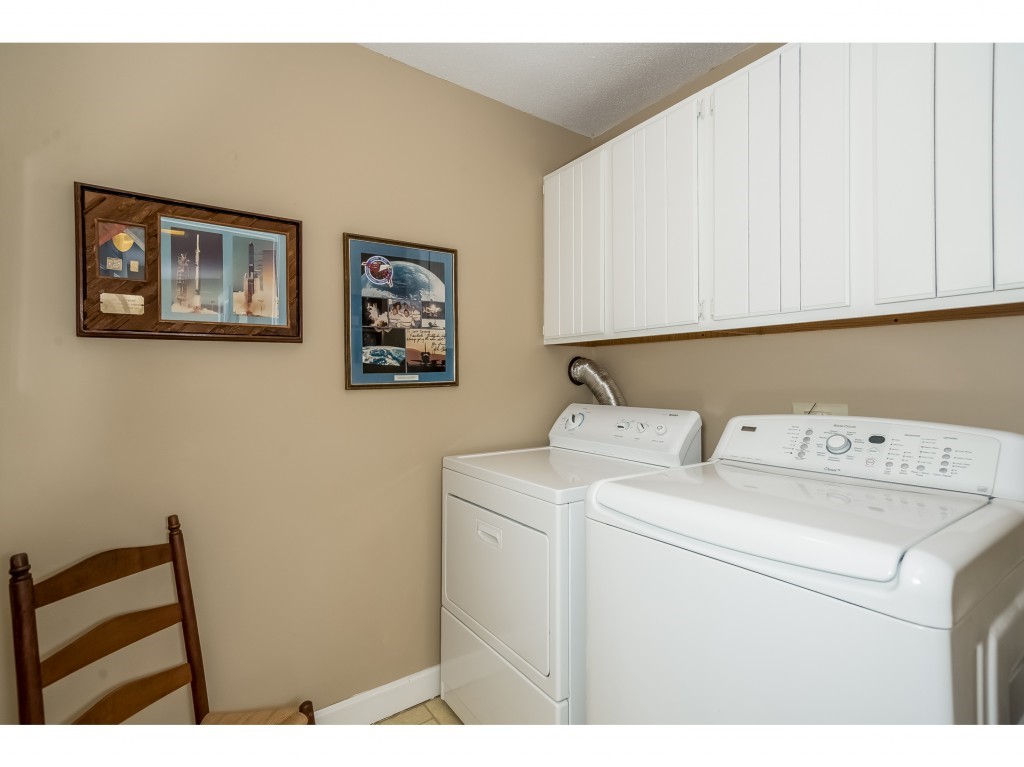 170 Belknap Point Road, Unit 28 Gilford, NH 03249 - Photo 27 of 36