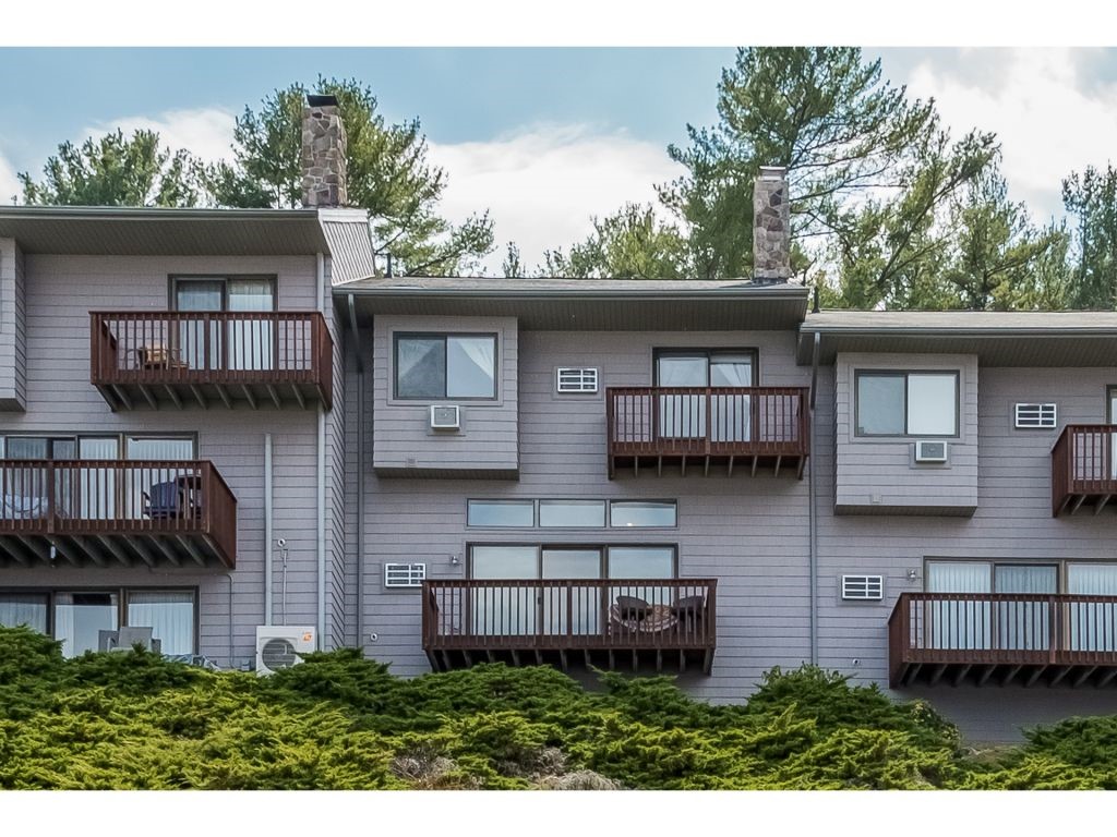 170 Belknap Point Road, Unit 28 Gilford, NH 03249 - Photo 4 of 36
