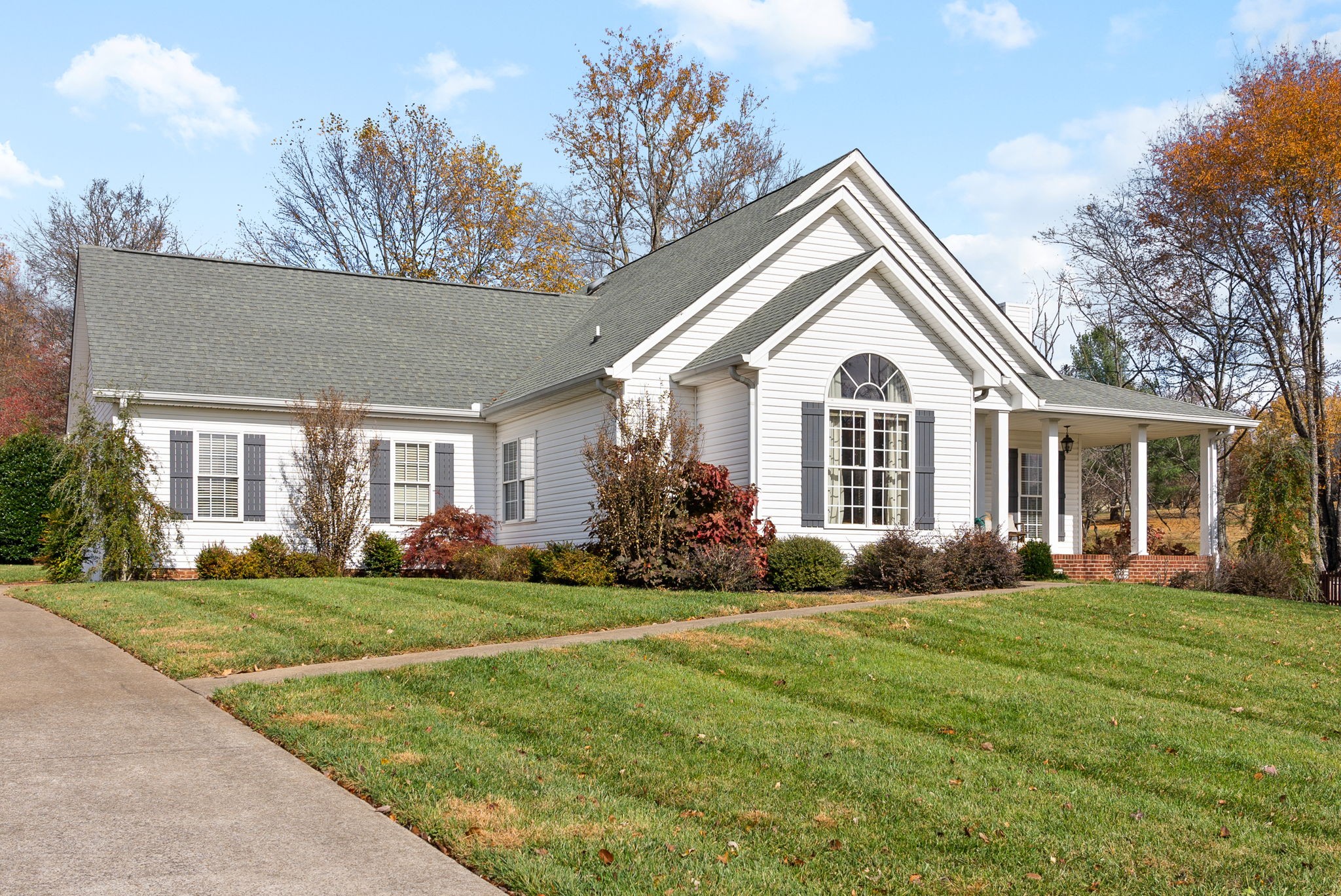 3571 Rabbit Run Trail Clarksville, TN 37043 - Photo 3 of 39 a front view of a house with a yard