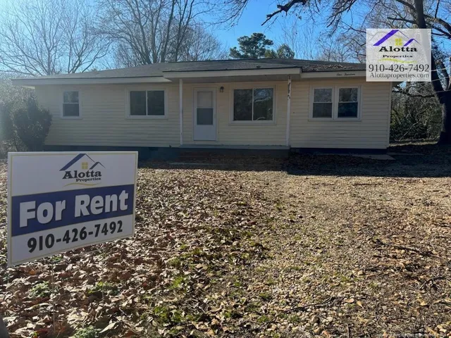 $1,200 | 114 Leona Avenue, Fayetteville, NC 28314