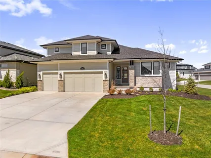 $995,000 | 12402 West 170th Terrace, Overland Park, KS 66221