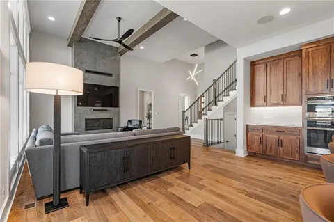 $995,000 | 12402 West 170th Terrace, Overland Park, KS 66221