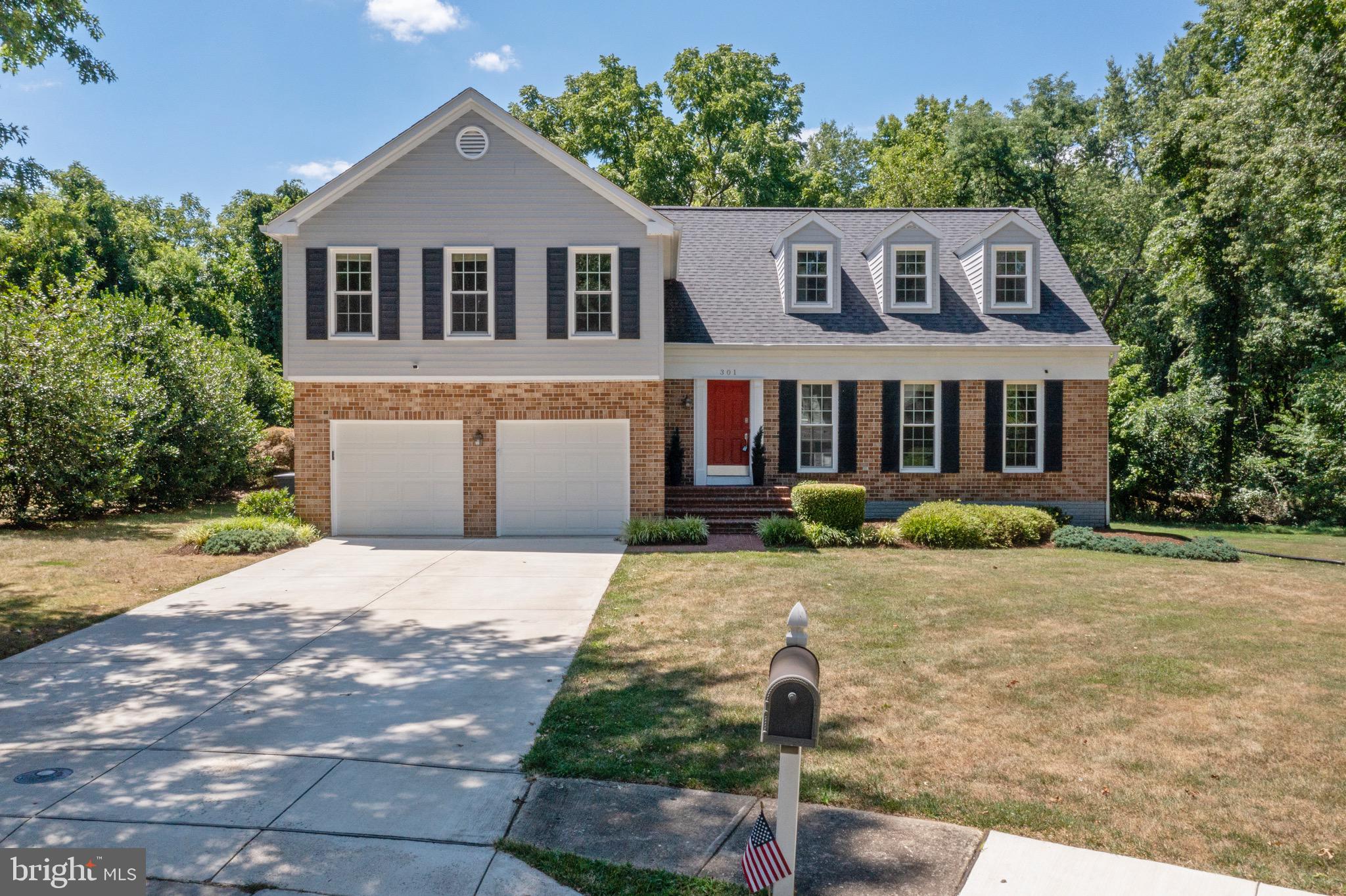 Gorgeous three story home, Move-in ready