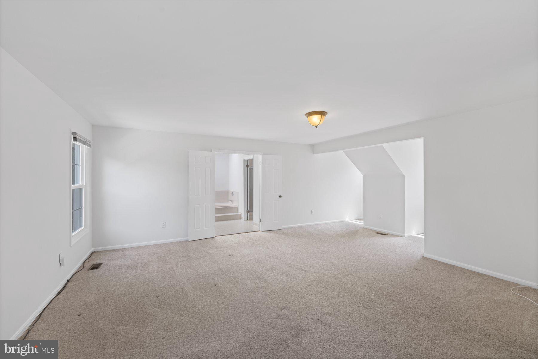 301 Saddle Ridge Road Annapolis, MD 21403 - Photo 19 of 47 Primary bedroom main space