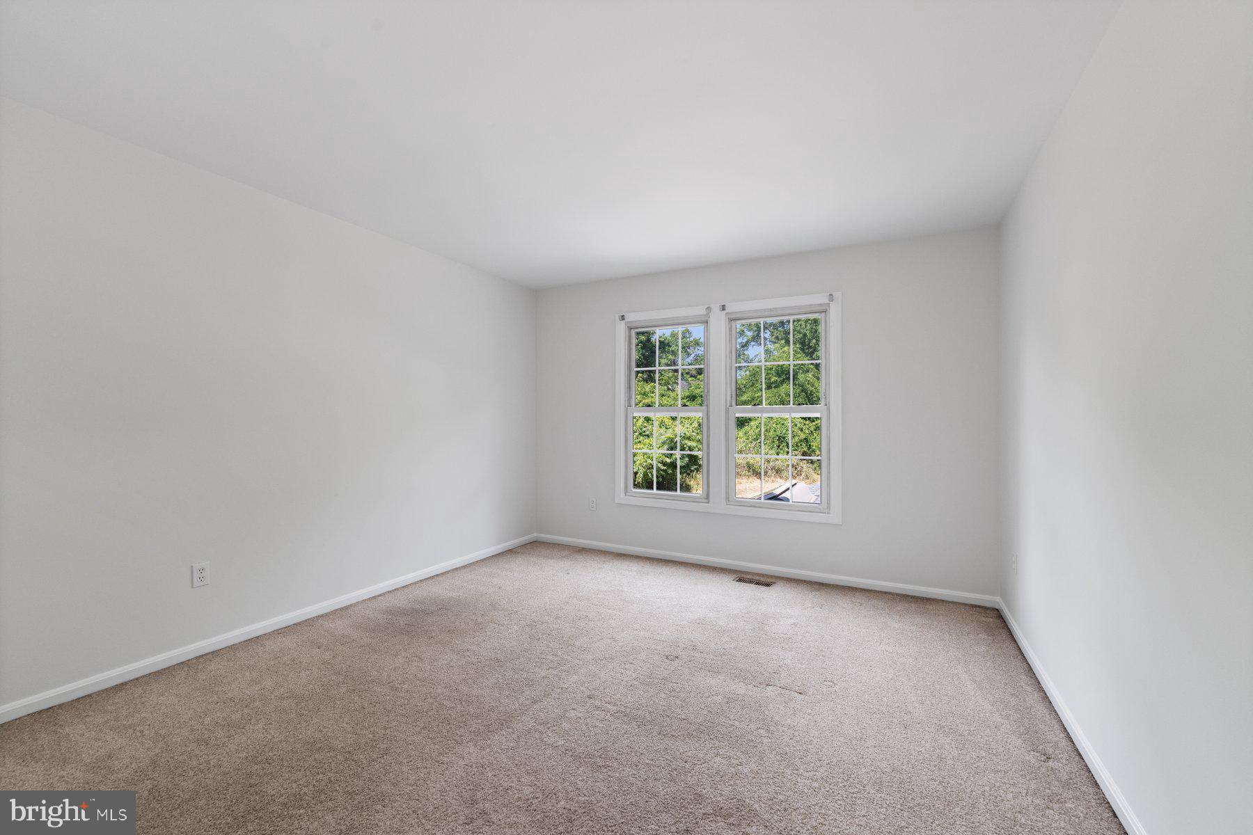 301 Saddle Ridge Road Annapolis, MD 21403 - Photo 23 of 47 Bedroom two