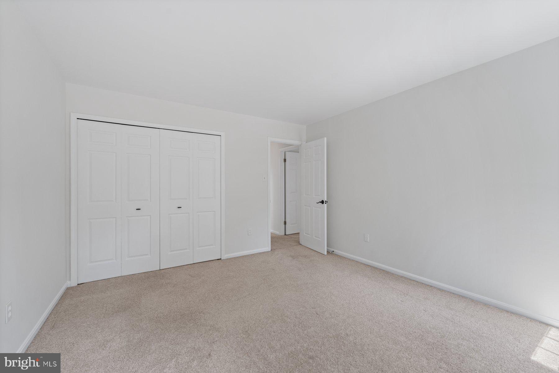 301 Saddle Ridge Road Annapolis, MD 21403 - Photo 28 of 47 Bedroom four closet view