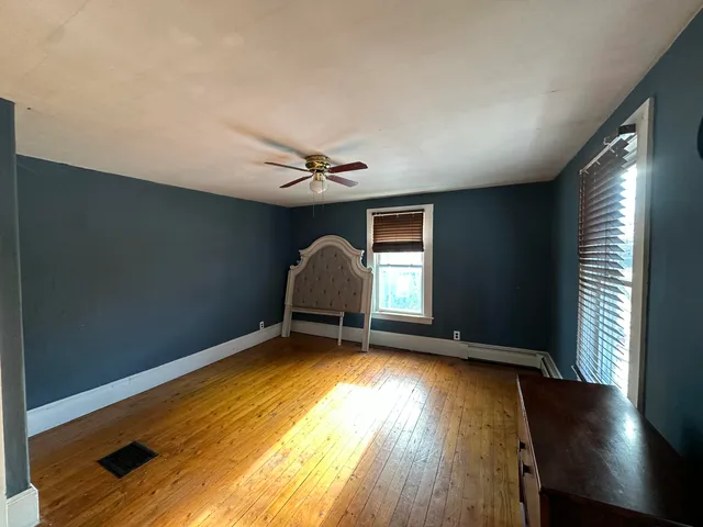 $119,900 | 17 Elm Street, Houlton, ME 04730