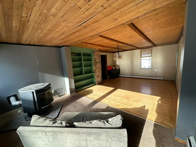 $119,900 | 17 Elm Street, Houlton, ME 04730