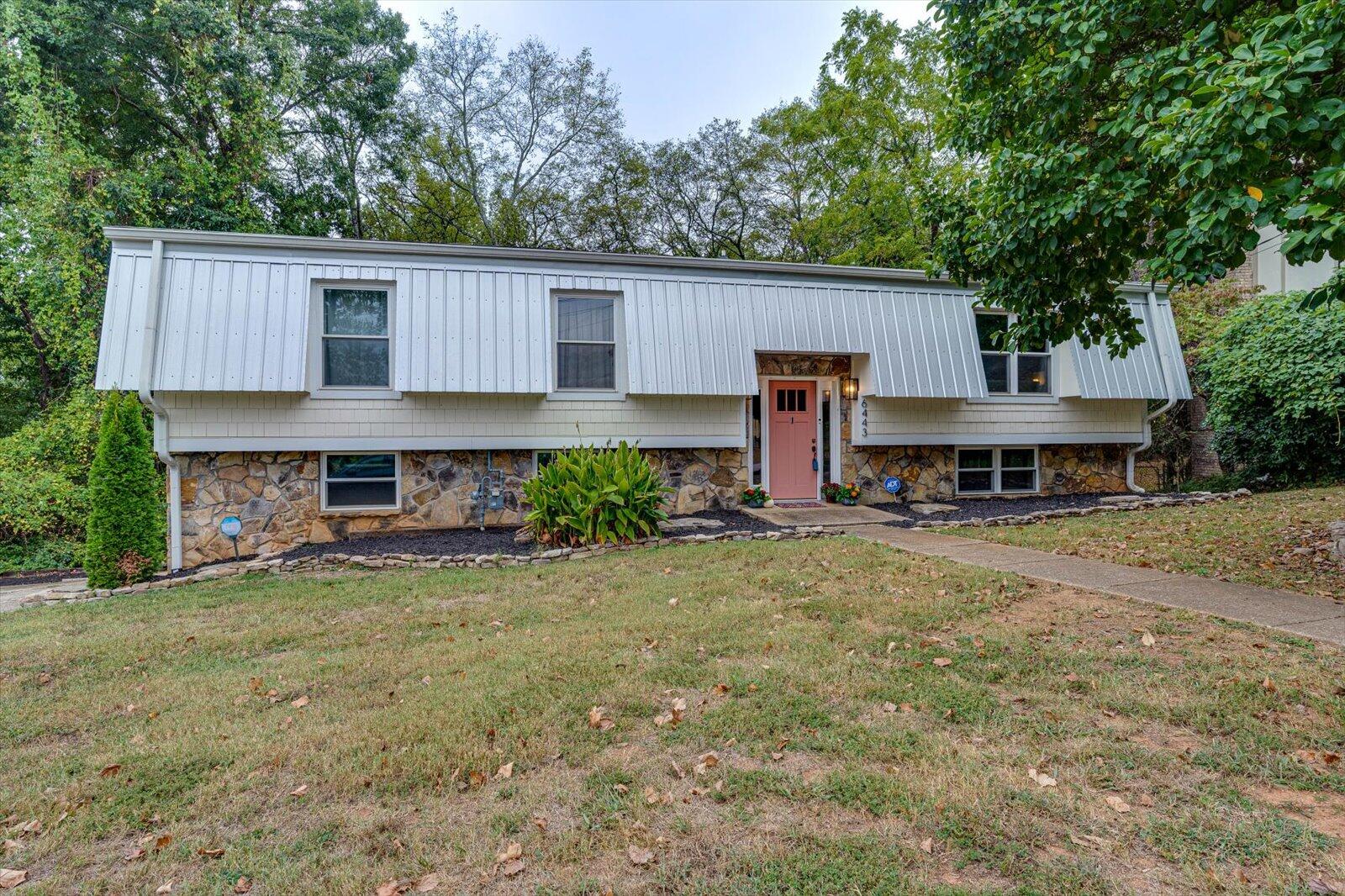 6443 Ridge Lake Road Hixson, TN 37343 - Photo 2 of 40 01-6443 Ridge Lake Rd-1