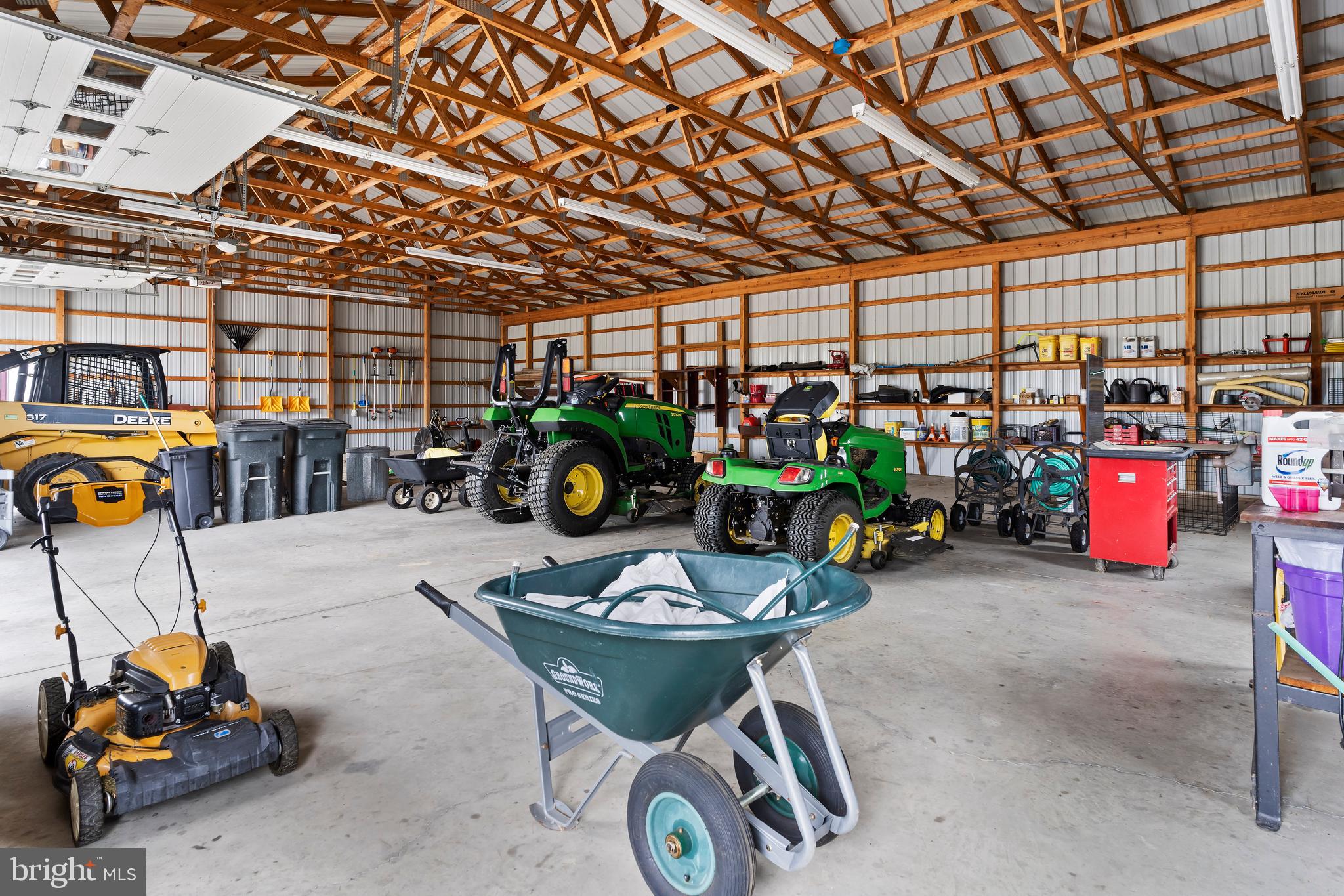 729-729 Gloss Road East Waterford, PA 17021 - Photo 64 of 70 Pole barn 1