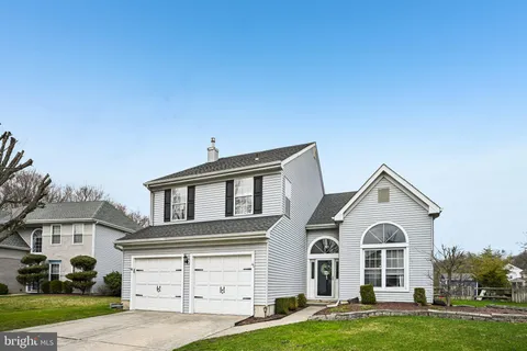 $649,900 | 41 Biddle Way, Mount Laurel, NJ 08054