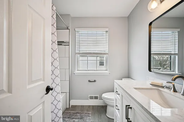 $649,900 | 41 Biddle Way, Mount Laurel, NJ 08054