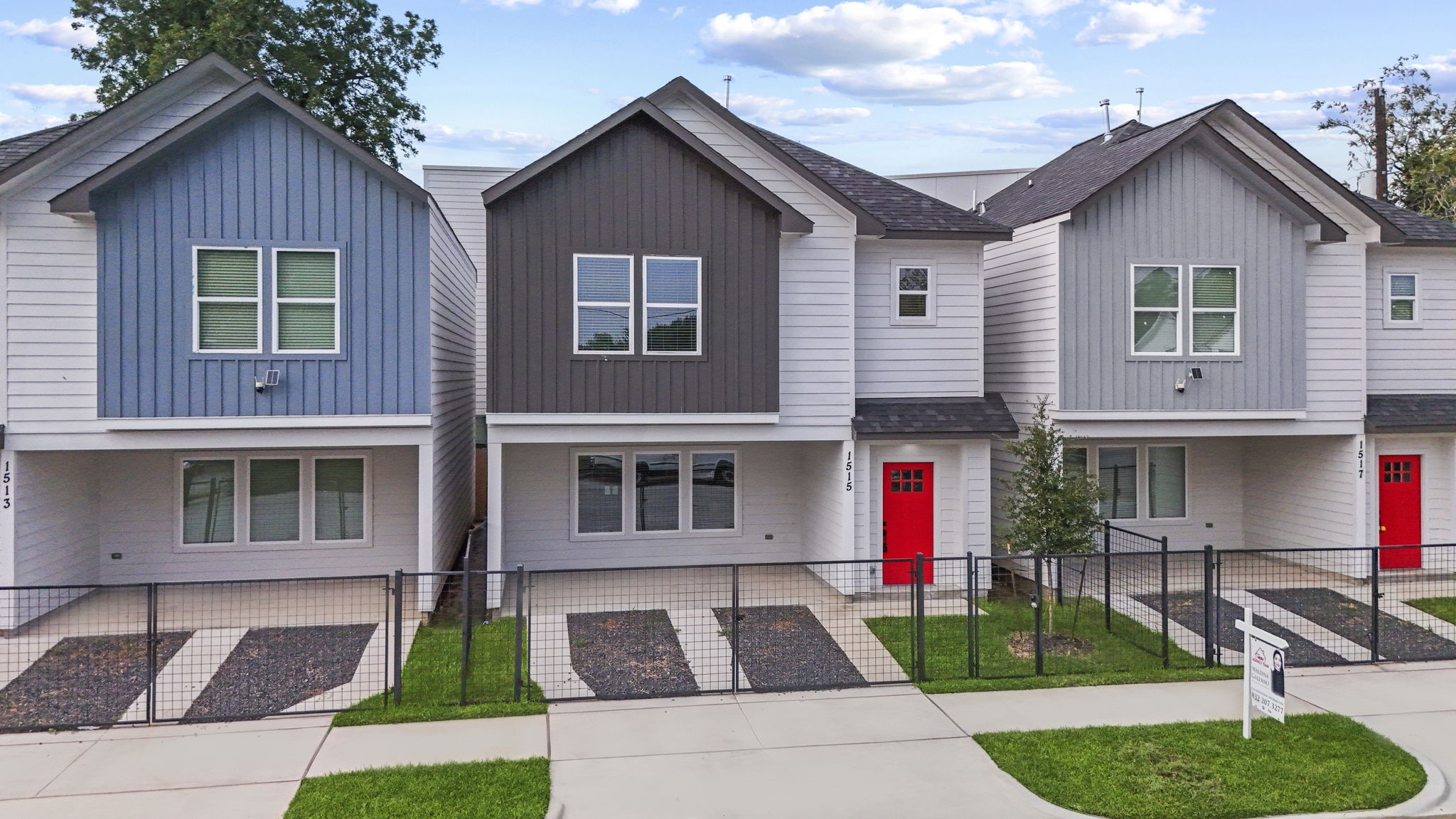 1517 Egypt Street Houston, TX 77009 - Photo 6 of 46 a front view of a house with a yard