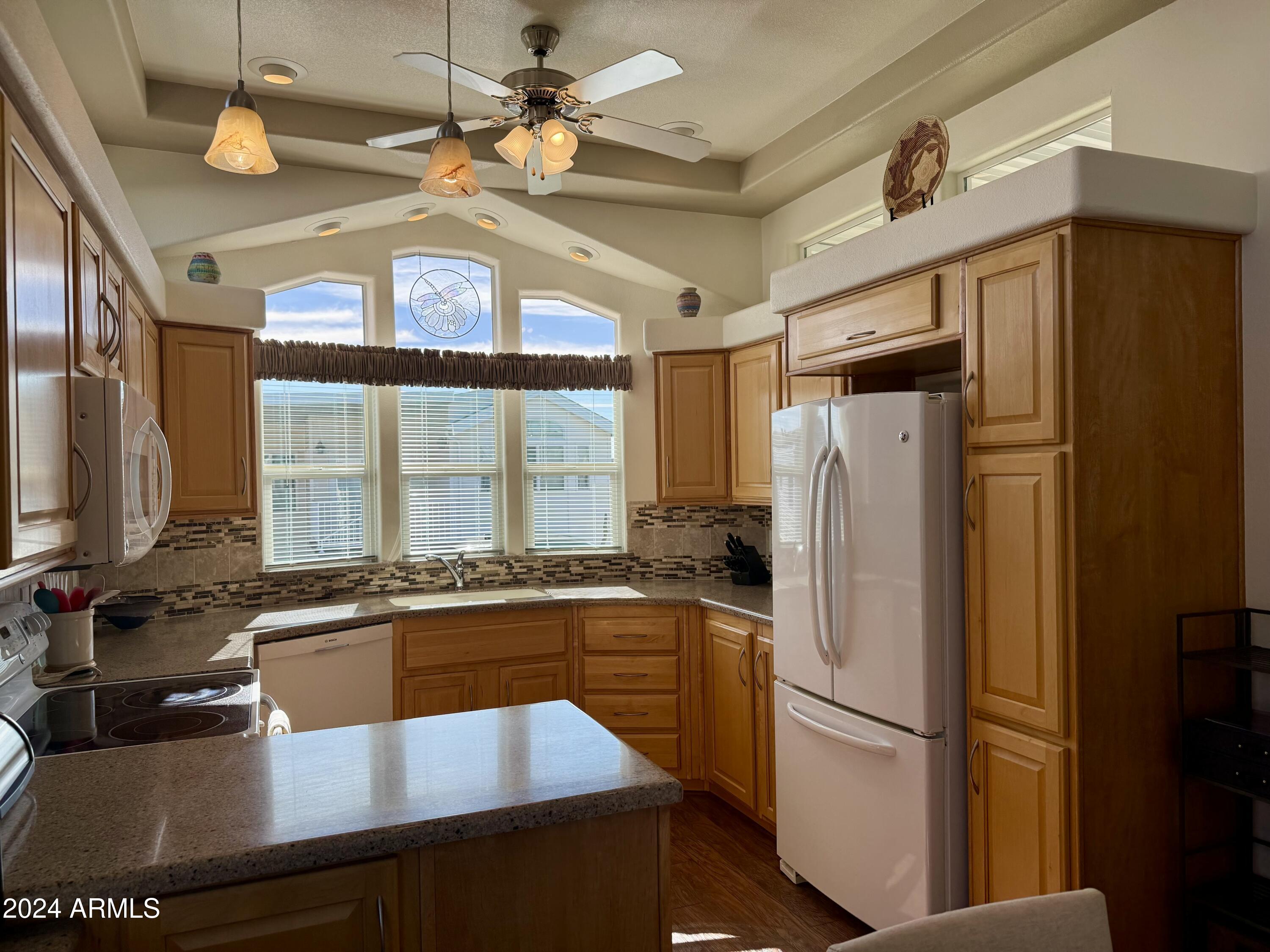 7750 East Broadway Road, Unit 776 Mesa, AZ 85208 - Photo 12 of 49 7750 E. Broadway Rd. #776