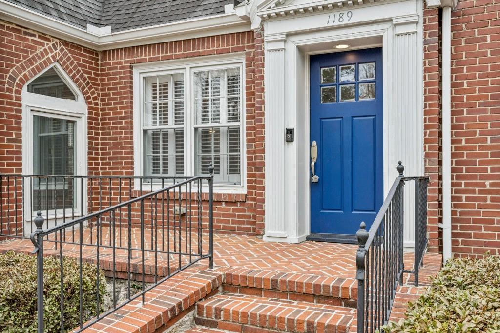 1189 Reeder Circle Northeast Atlanta, GA 30306 - Photo 4 of 57