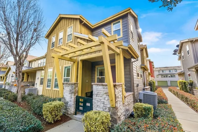 $1,190,000 | 253-253 Fennel Way, Livermore, CA 94551