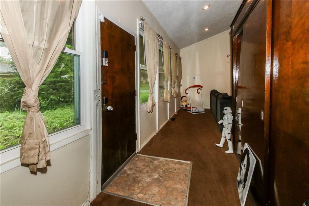 4905 Victoria Road Indianapolis, IN 46228 - Photo 3 of 22 Gallery Image 3
