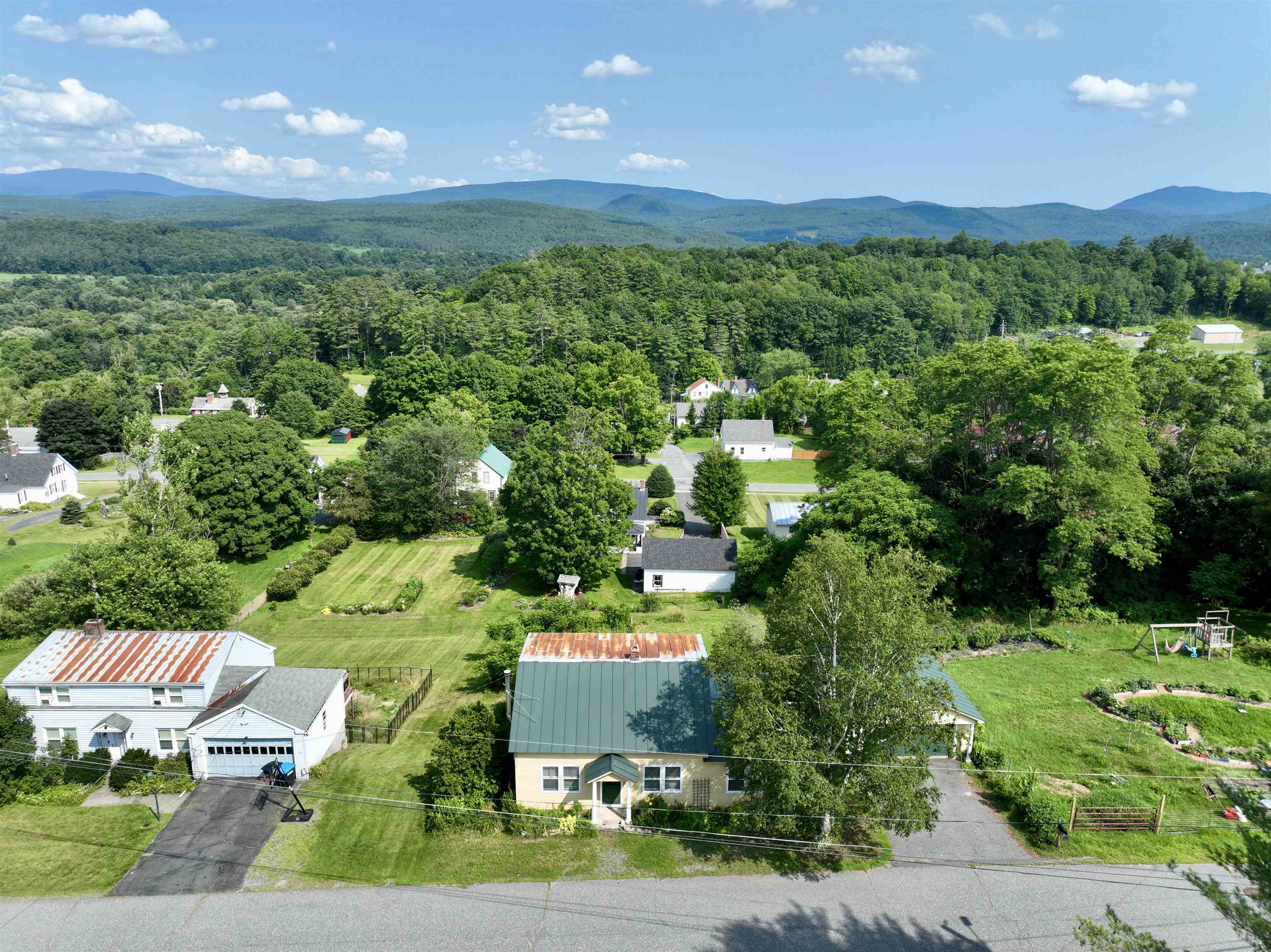 163 High Street Bradford, VT 05033 - Photo 20 of 33