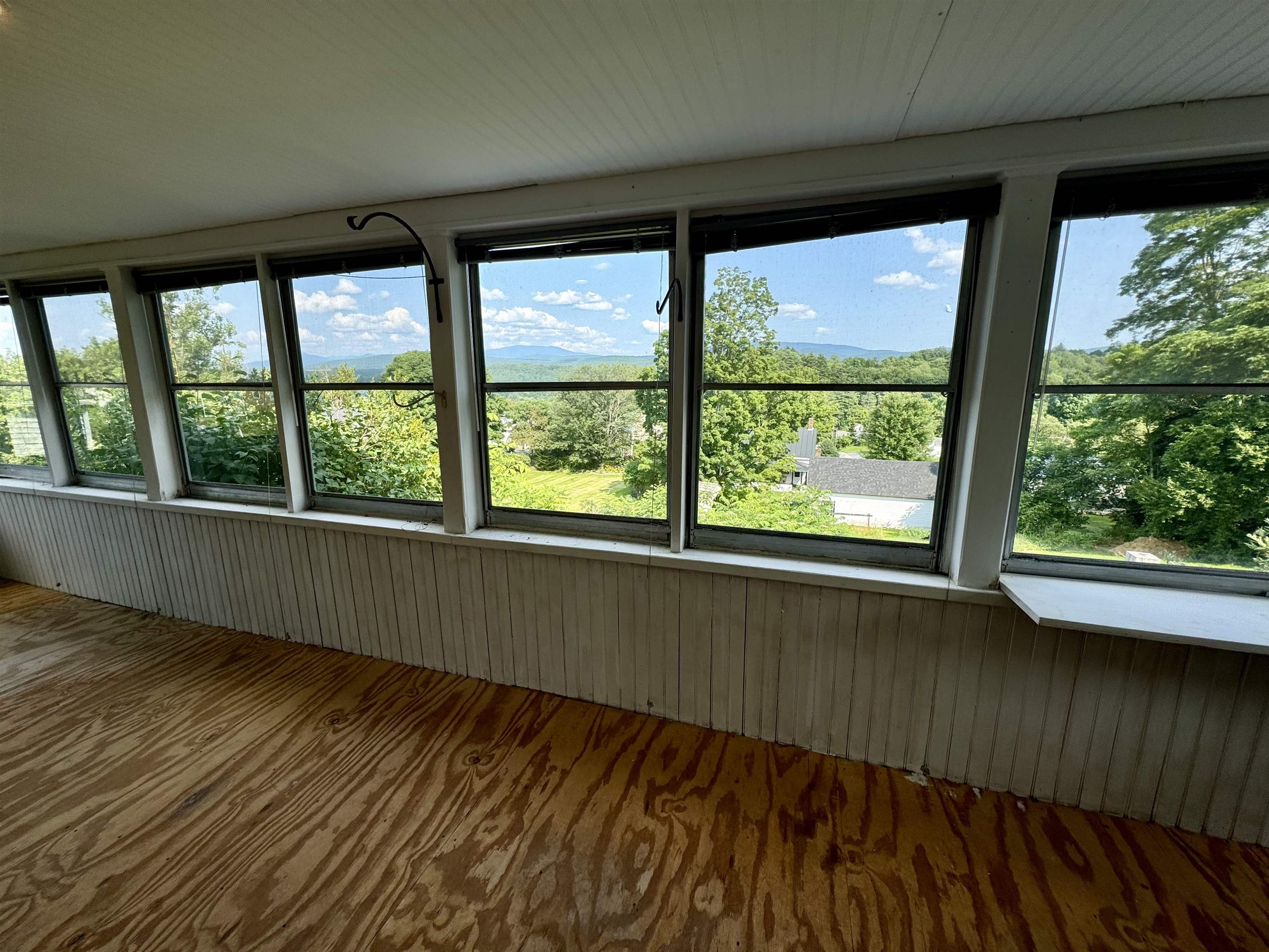 163 High Street Bradford, VT 05033 - Photo 9 of 33