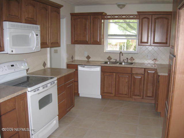 1859 Samontee Road Jacksonville, FL 32211 - Photo 5 of 7 KITCHEN