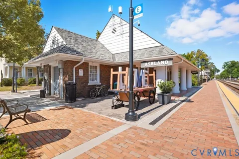 $299,000 | 299 Robinson Street, Unit 8, Ashland, VA 23005