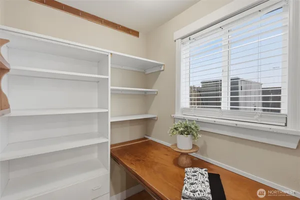 $408,000 | 1721 Madison Street, Unit C, Everett, WA 98203