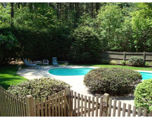 26 Thunder Road Sudbury, MA 01776 - Photo 17 of 21 Gallery Image 17