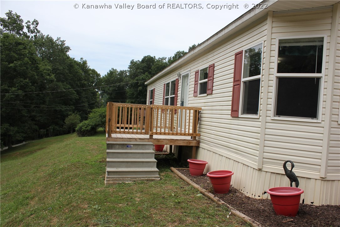615 Hope Acres Road Elkview, WV 25071 - Photo 24 of 27 Gallery Image 24