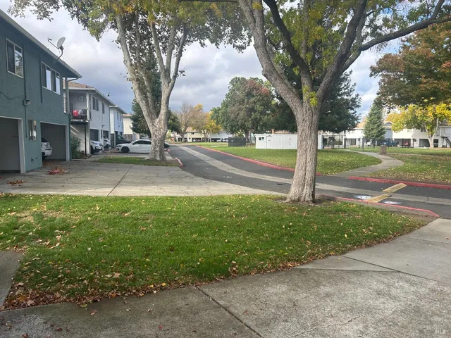 $262,000 | 1040 Mohr Lane, Unit C, Concord, CA 94518