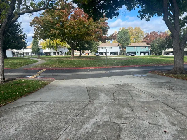 $262,000 | 1040 Mohr Lane, Unit C, Concord, CA 94518