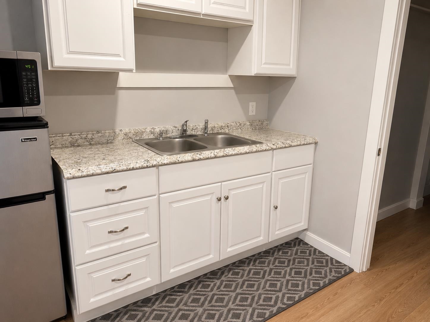 1309 Putney Road Brattleboro, VT 05301 - Photo 16 of 32